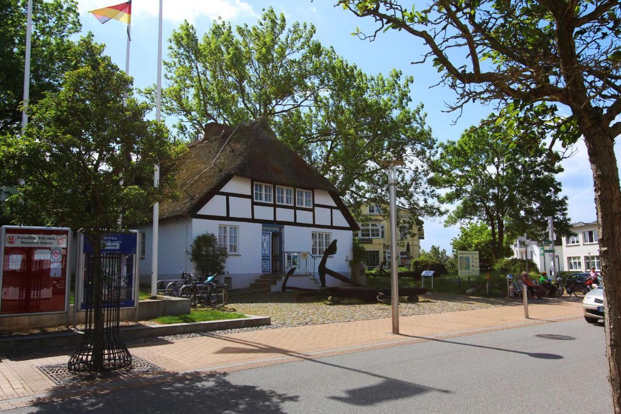 Terrasse, Gratis Nutzung Vom Ahoi Erlebnisbad Und Sauna In Sellin - Villa Antje Fewo 04 ゲーレン エクステリア 写真